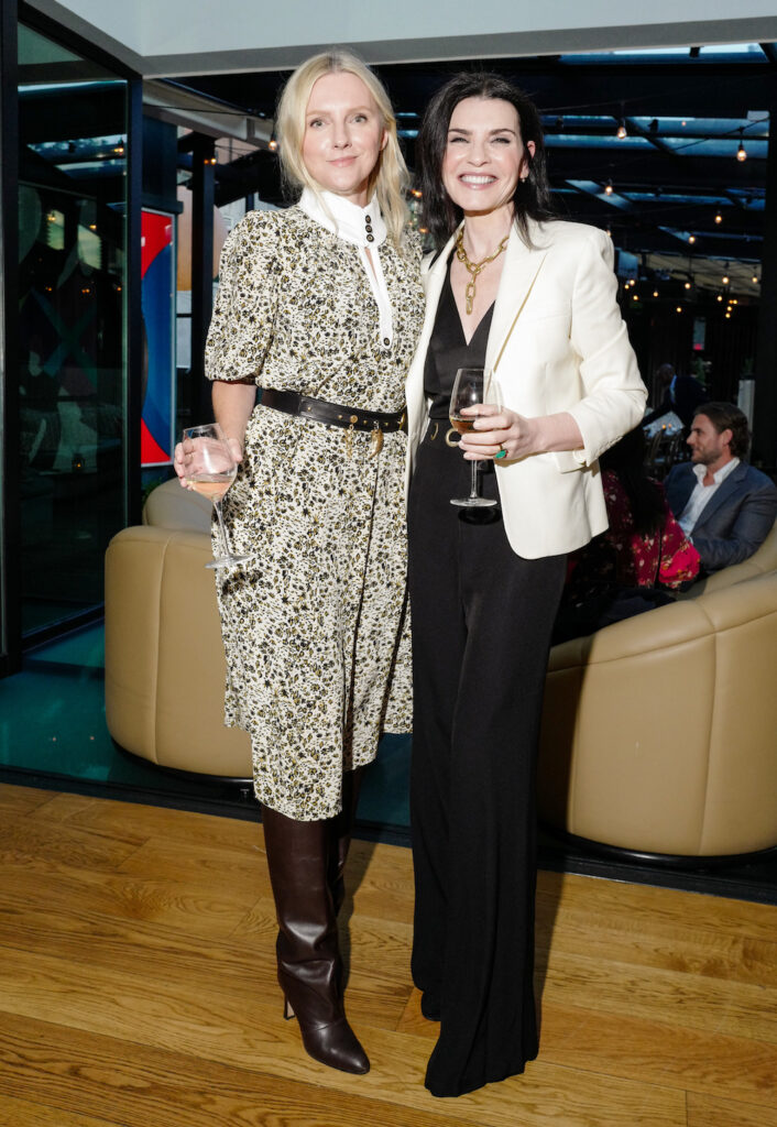 Laura Brown, Julianna Margulies