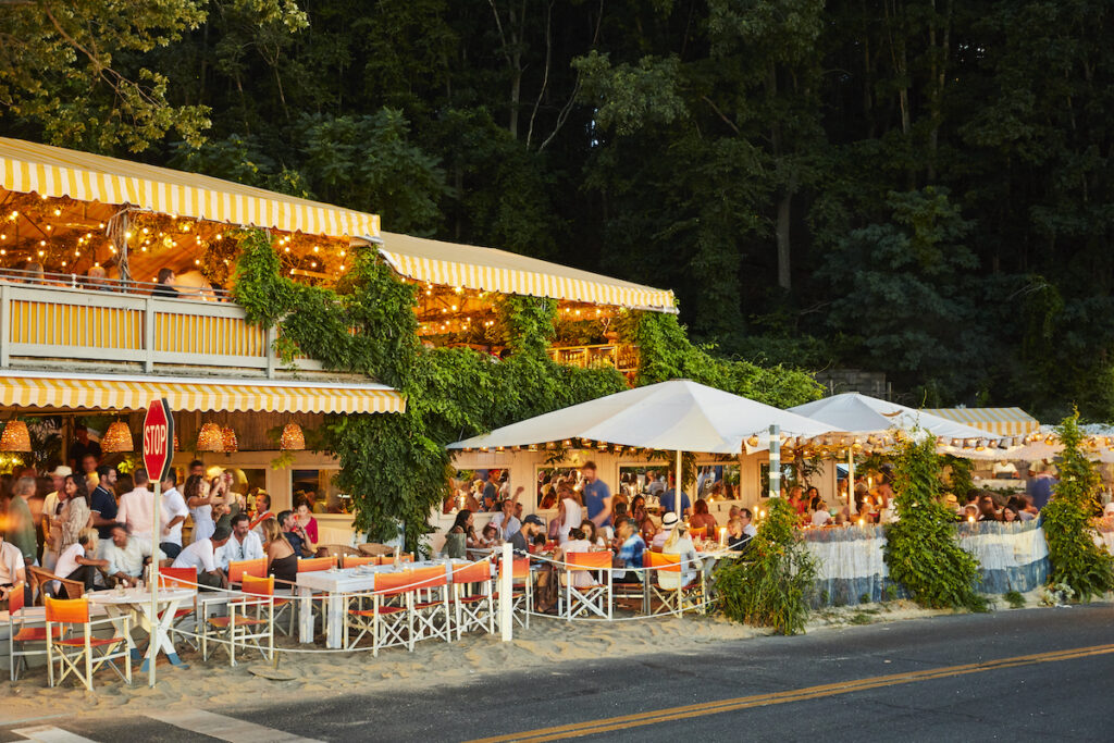 shelter island yacht club restaurant