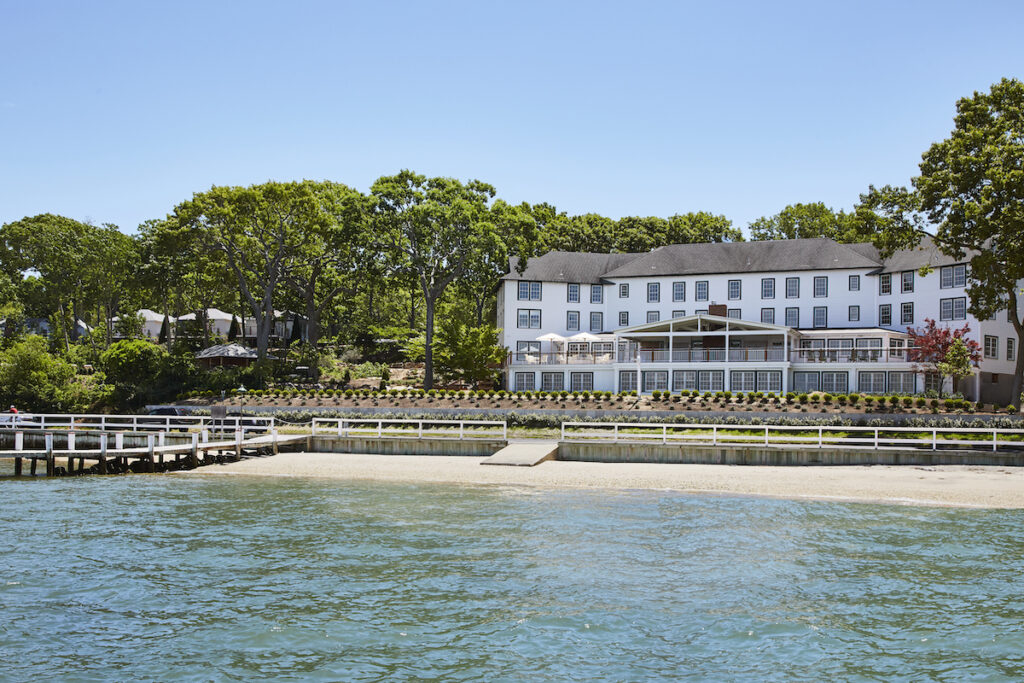 shelter island yacht club restaurant